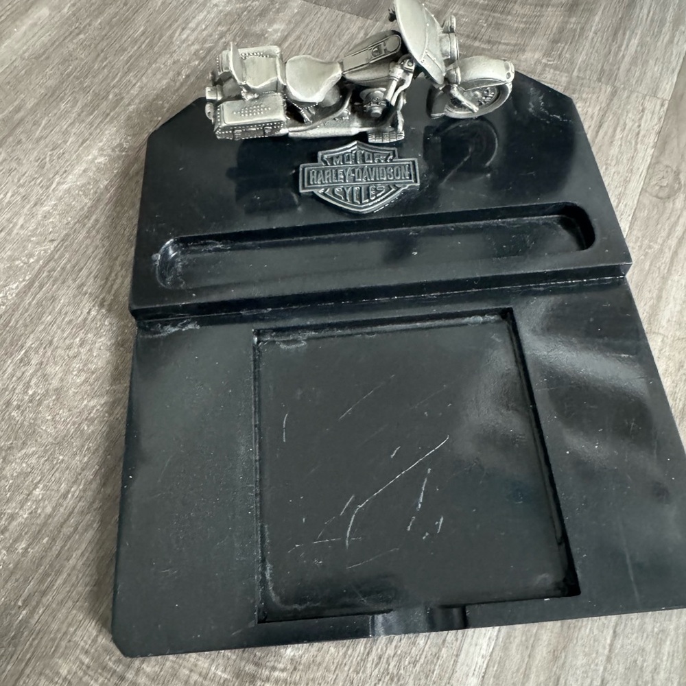 Harley-Davidson Pewter and Marble Desk Pen and Pad Holder Silver and Black